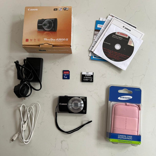 Canon powershot A3500 digital camera in black/silver