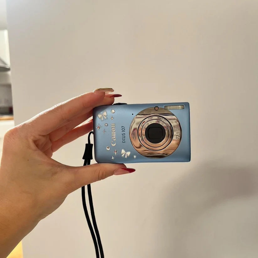 Canon Ixus Digital Camera baby blue 12.1MP