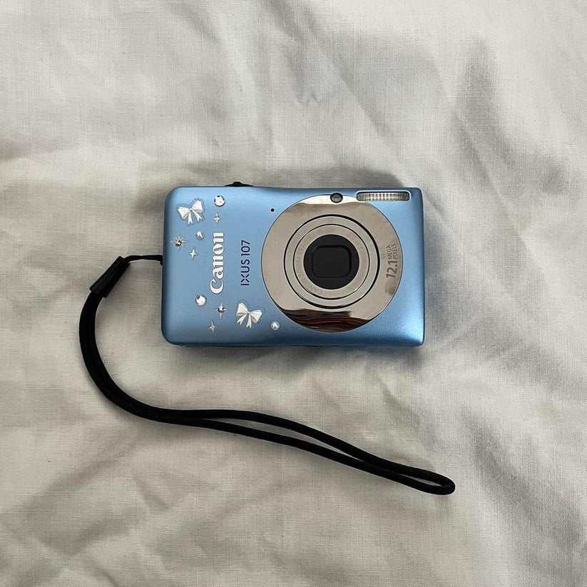 Canon Ixus Digital Camera baby blue 12.1MP