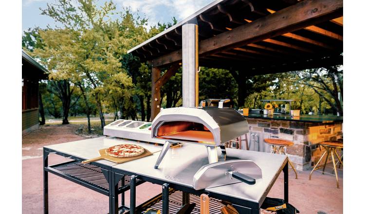 Ooni Karu 12 Multi-fuel Pizza Oven